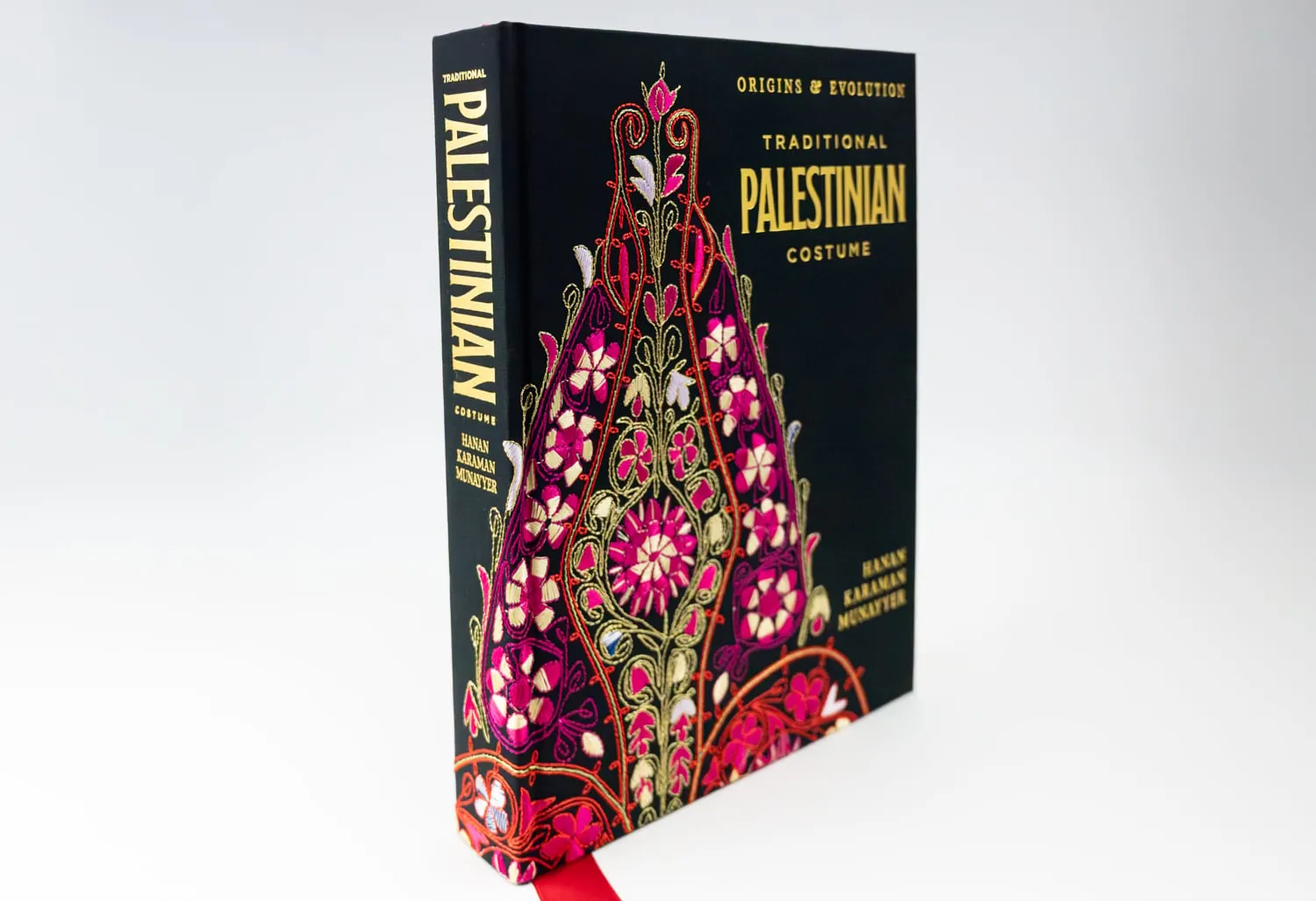Traditional Palestinian Costume, photograph 7 of the printed book
